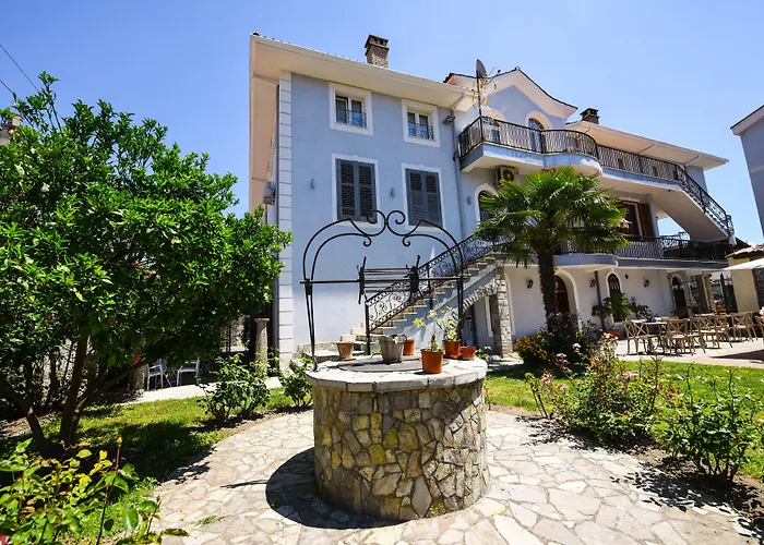 Shkoder hotels near Rozafa Castle