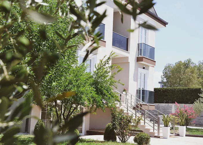 Tirana Hotels near Tirana International Mother Teresa Airport (TIA)